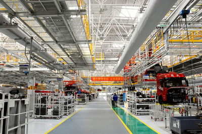 一汽解放柳州新工廠建成投產(chǎn)，專用車領域迎來新突破